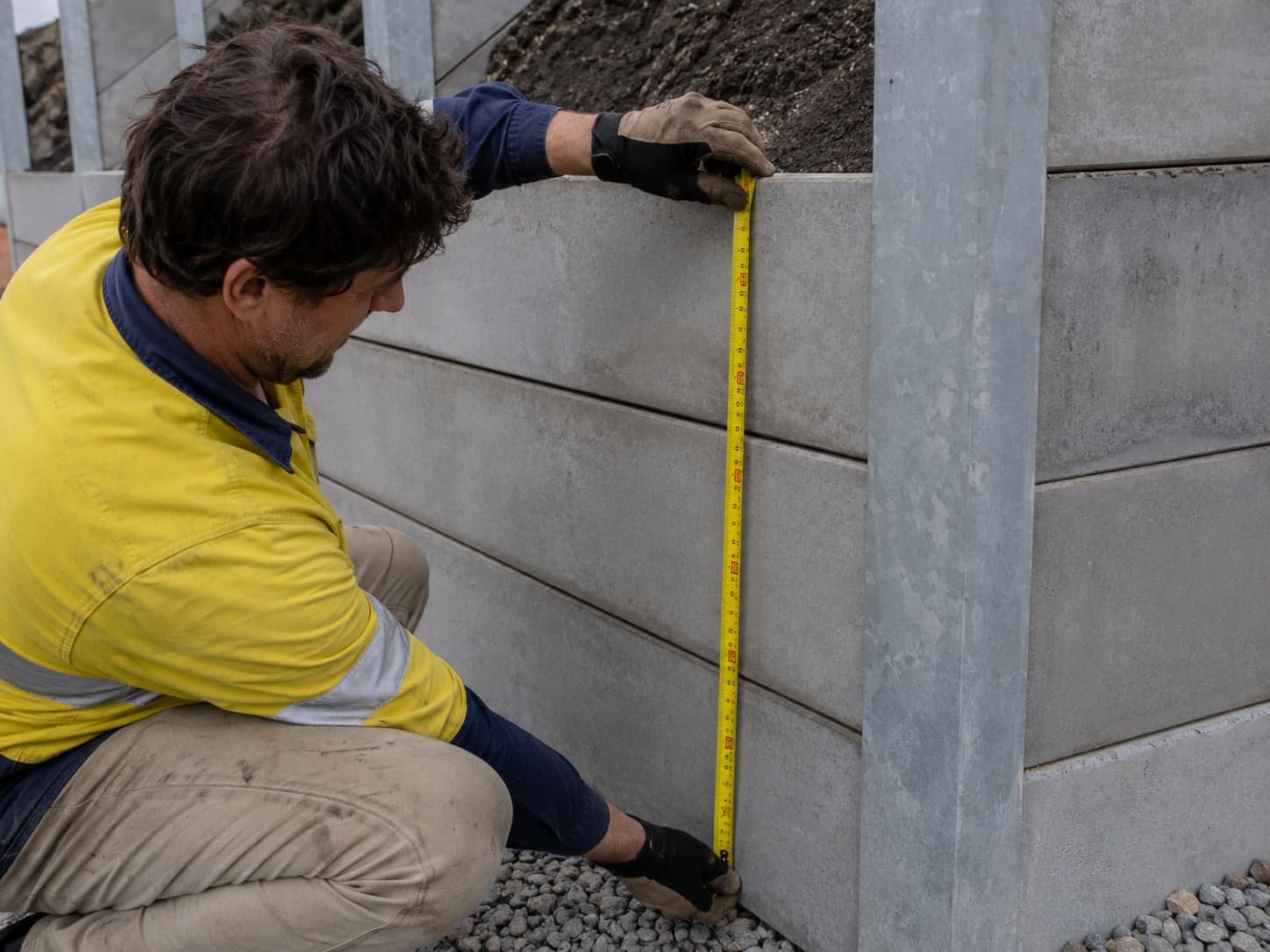 retaining wall cost